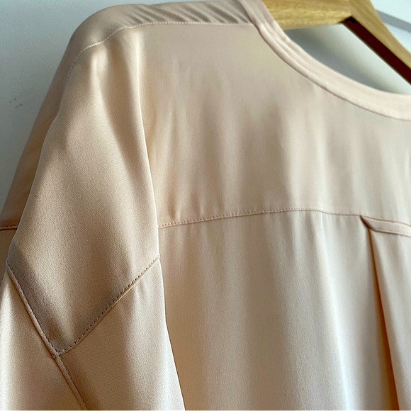 Vince 100% silk banded collar button down blouse in blush ballet pink balletcore - Picture 6 of 7